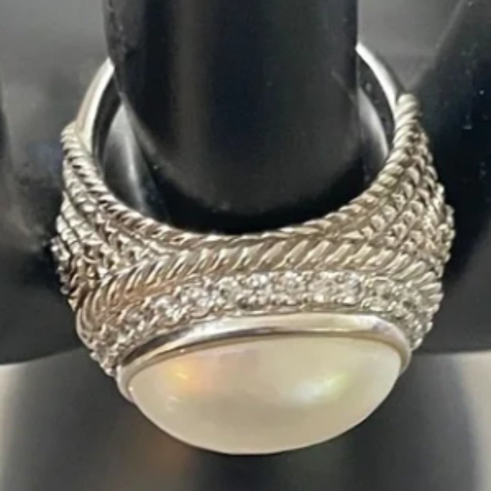 Judith Ripka, Pearl dome ring set in 925 Sterling Silver